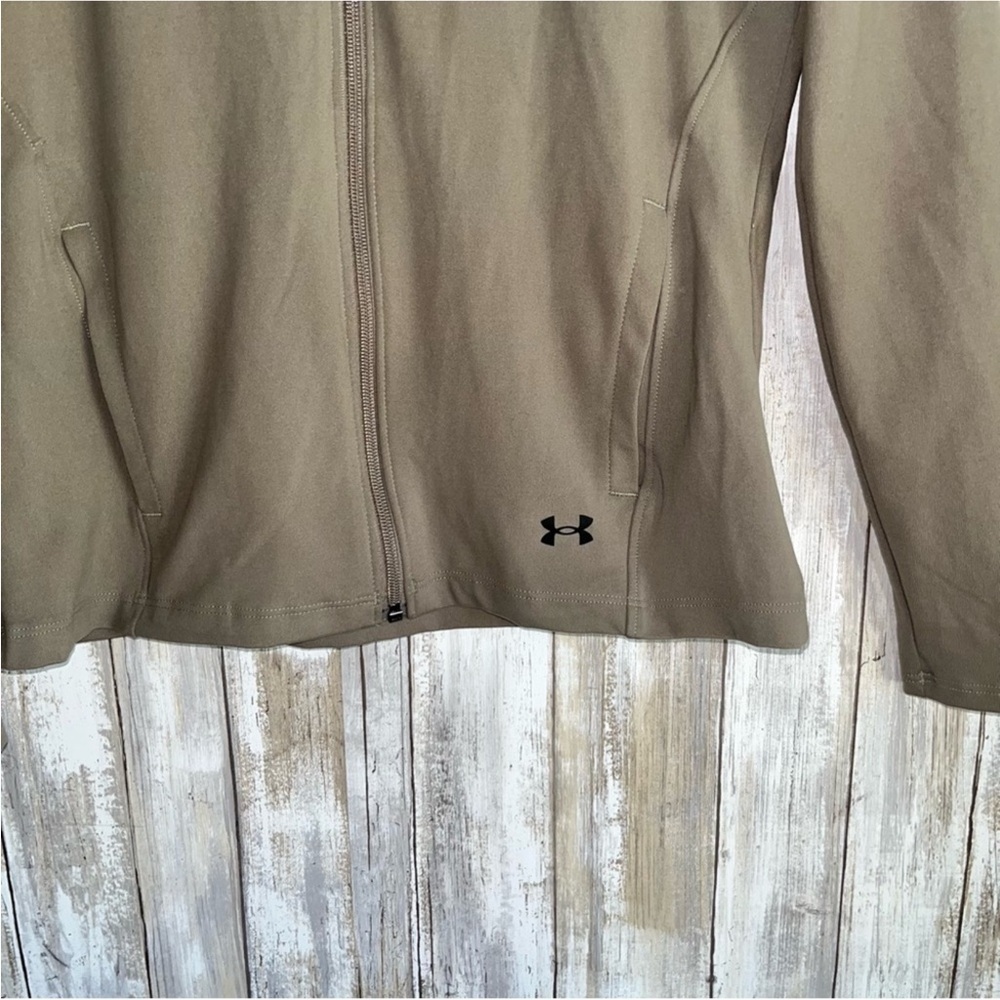 Under Armour Motion Jacket The Climb in Taupe - Picture 4 of 6